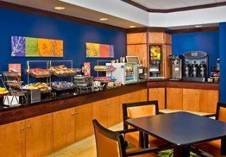 Fairfield & By Marriott 3*
