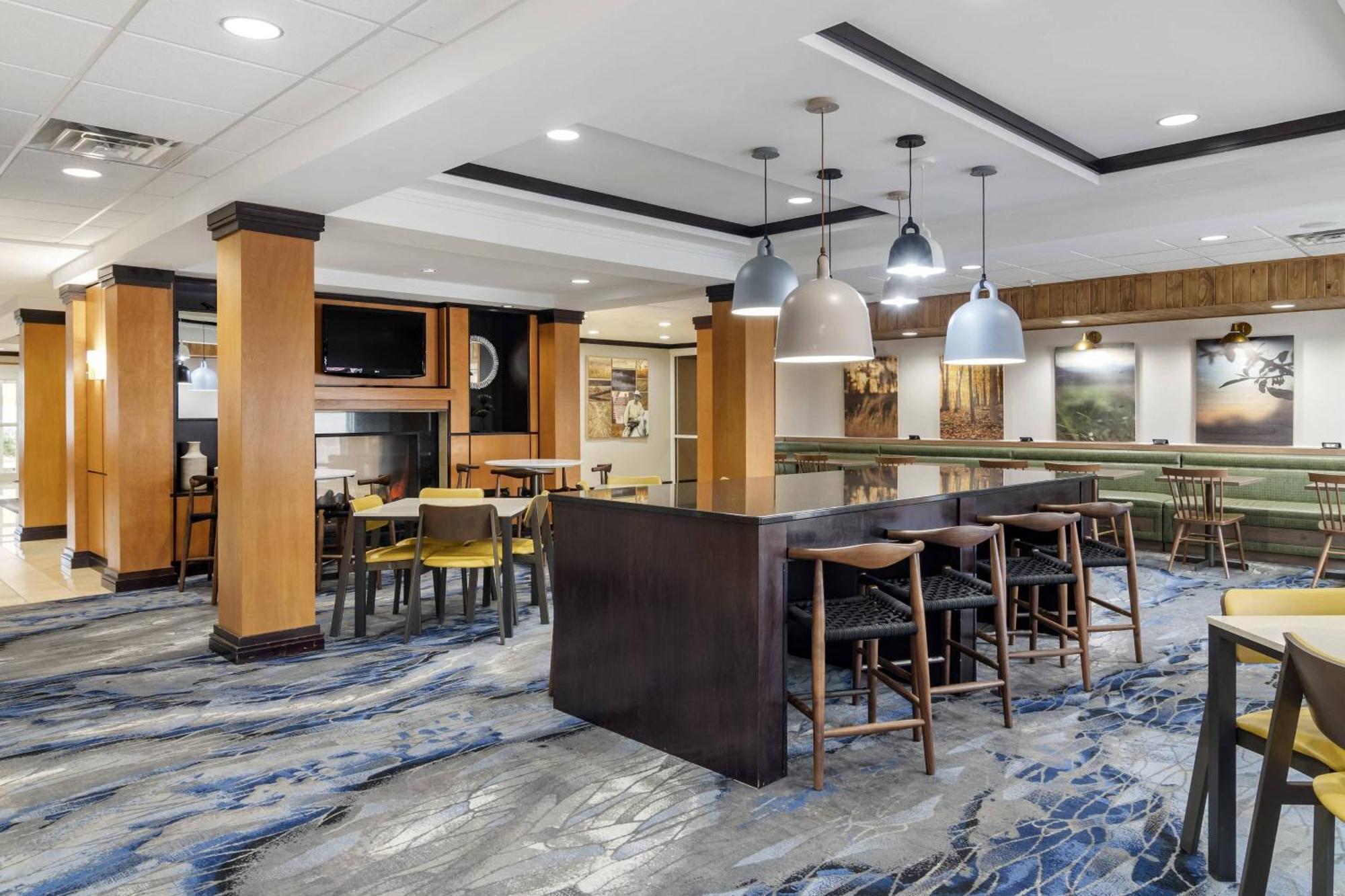 Fairfield & By Marriott Hotel