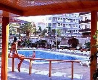 Hotel Fairfield & By Marriott 3*